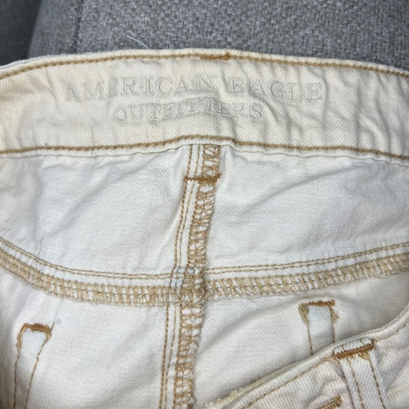 American Eagle Distressed Denim Mini Micro Skirt Size 6 Cream Vintage Y2K Cotton - Picture 6 of 7